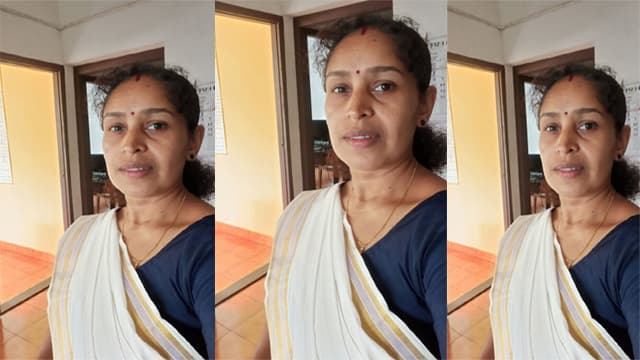 Thick Figure Changing – Tamil Mom Son Cam MMS