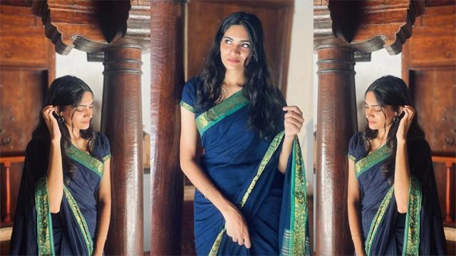 Beautiful Mallu Babe Pressing Tits Multiple Fingering