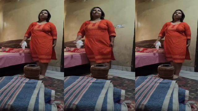 Horny Tamil Tanker Aunty Big Ass Leaked Affair MMS